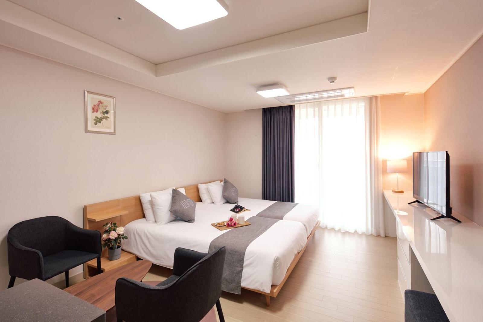 Geoje Leein Stay Hotel Экстерьер фото